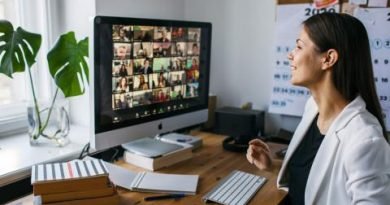 5 Do’s and Don’ts of Videoconferencing Etiquettes When You Are Working from Home